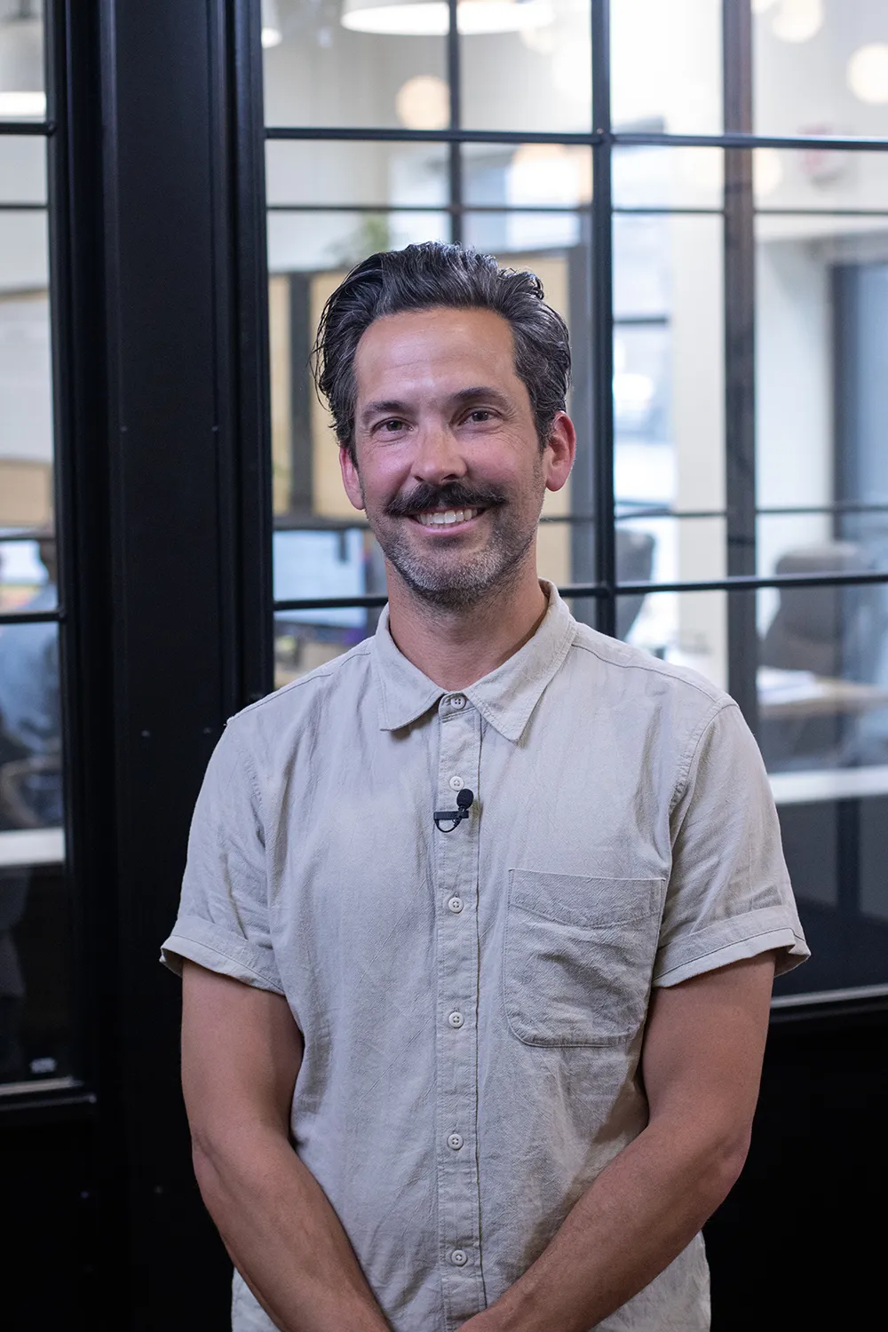 Cardinal Crest influencer card