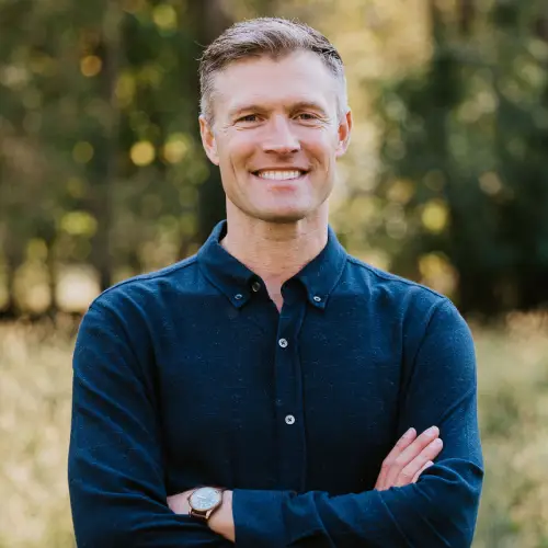 Mark Williams headshot