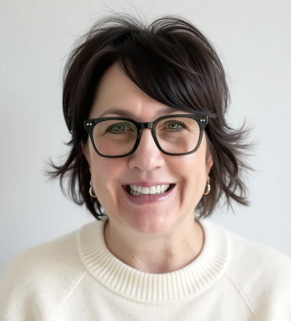 Carla Merrill headshot