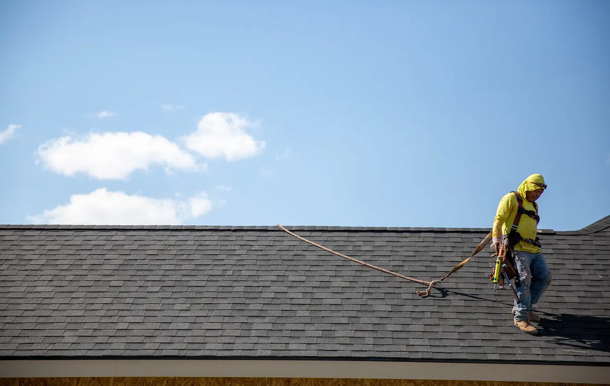 Software for Roofers to Bid Faster, Track Better, Grow Smart I Buildertrend