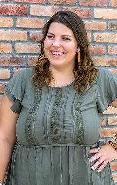 How to create a construction project schedule: Best practices, templates and pro tips 1 Charielle Sowers headshot