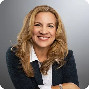 Monica Lewis headshot